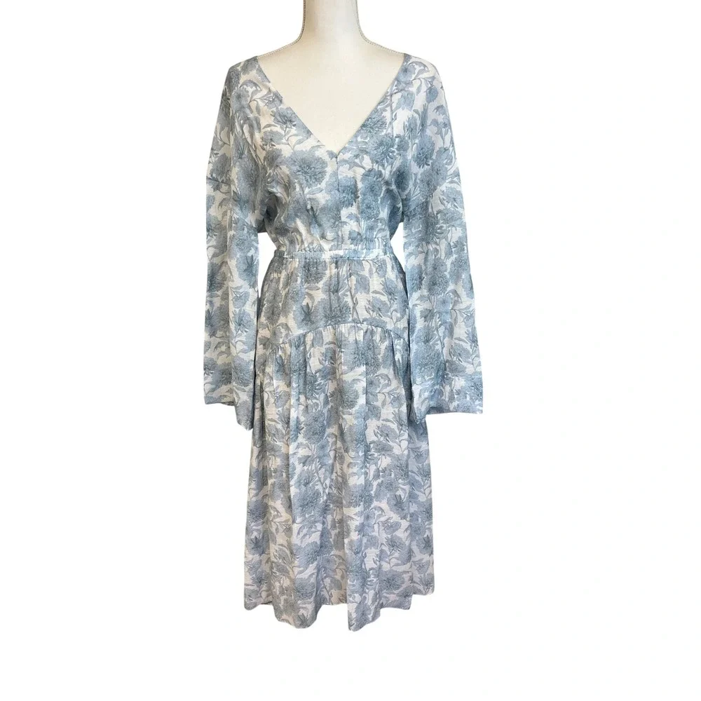 VINCE Dahlia Double V Neck Midi Dress Sz M Blue Floral Cutout Cottage Wedding - Picture 2 of 14